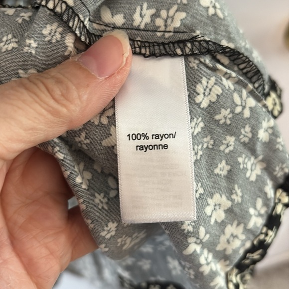 Maurice's black ivory floral print open front duster ruffle jacket Size Small - Picture 9 of 10